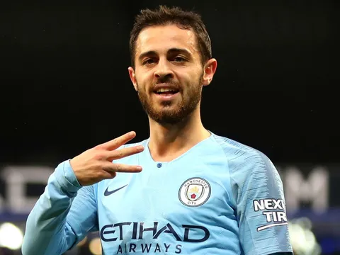 Vùi dập Man United 3-1, "trò cưng" Guardiola vẫn chưa hài lòng