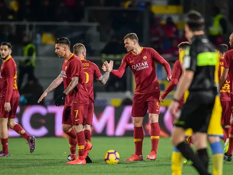 Vượt ải Benito Stirpe, AS Roma trở lại cuộc đua giành vé dự Champions League
