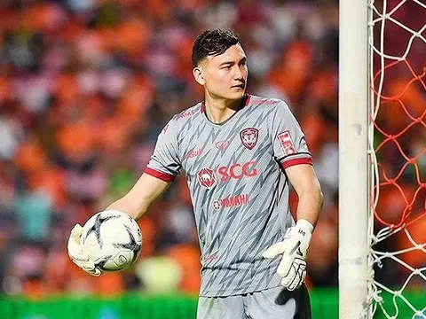 Truyền thông Thái Lan nói điều thật lòng về Văn Lâm sau 3 trận tại Muangthong