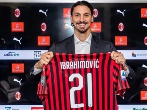 Fan Ronaldo hả hê vì Ibrahimovic bị "nghiệp quật"