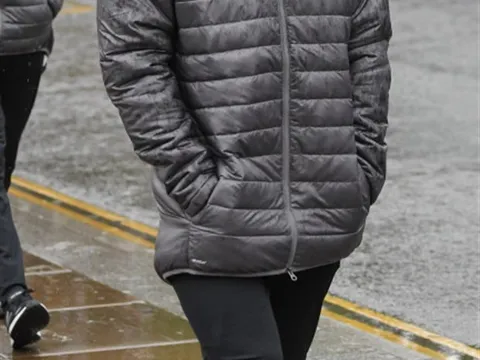 CĐV Liverpool hả hê khi Klopp quyết "giam cầm" siêu dự bị