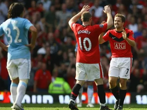 'Man Utd đã lừa tôi, vì thế tôi đến Man City và họ phàn nàn'