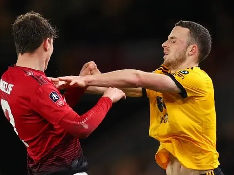 Man United phập phù: Ole cần làm gì?