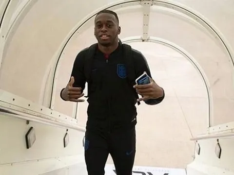 Xác nhận! Chốt thời điểm Man Utd công bố tân binh thứ 2 cực chất