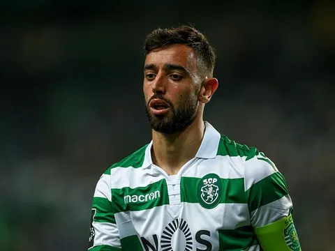 Bruno Fernandes có động thái gây choáng cho Man Utd