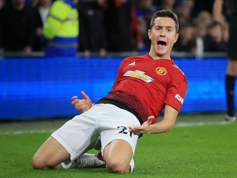 XONG! Herrera đang ở đâu? Solskjaer đã có lời giải đáp