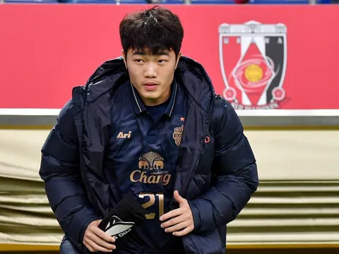 Xuân Trường chìm ở Thai-League: Đừng để thầy Park lãng quên