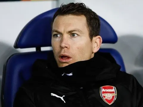 Xuất hiện đội bóng ở Đức "thừa nước đục thả câu" vụ Lichtsteiner