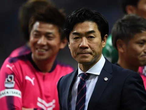 Đồng hương Park Hang-seo làm thầy Văn Lâm tại Muangthong United