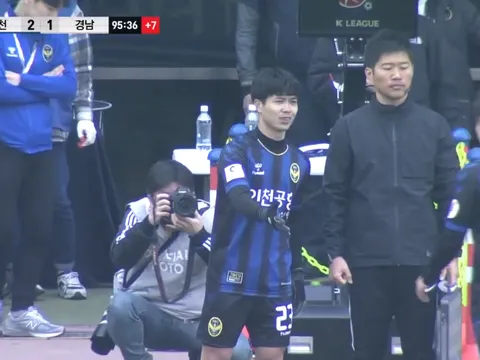 Công Phượng nói điều thật lòng khi được vào sân đúng 1 phút