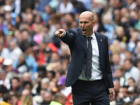 Zidane bất ngờ đăng đàn, phát biểu sự thật đắng cay về HLV Valverde