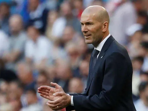 Zidane: "Cậu ấy là bất khả xâm phạm tại Real Madrid"