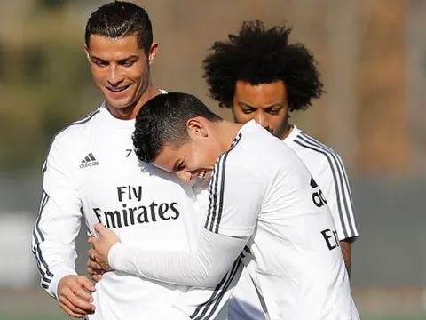 Zidane "lắc đầu", Bayern nói không, sao 63 triệu rời Real tái hợp CR7