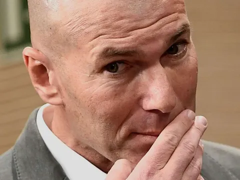 Zidane: "Nếu tôi không được quyết định, tôi sẽ từ chức"
