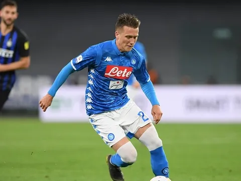 “Nếu Sarri gọi tôi đến Juventus, tôi chắc chắn sẽ không trả lời”