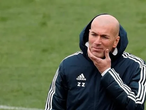 Zinedine Zidane mở ra thập kỷ chiến thắng cho Real Madrid