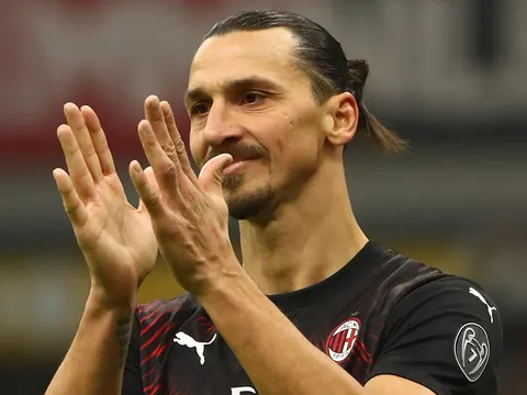 Zlatan: 'Tôi muốn vào sân, ghi bàn và ăn mừng như một vị Chúa'