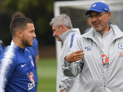 Sarri: "Cậu ấy đôi khi là vấn đề, chán tập luyện vì mọi thứ quá dễ"