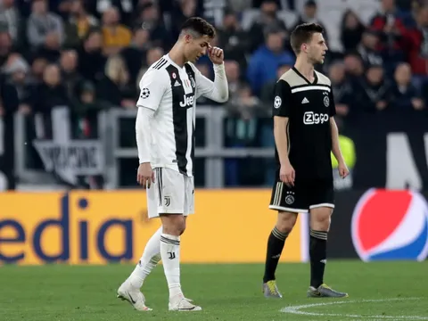 "Đáng ra Ajax phải nã vào lưới Juve ba hoặc bốn bàn."