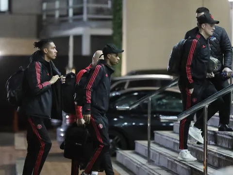 Nhìn danh sách cầu thủ tập trung của Man Utd, NHM thêm lo lắng