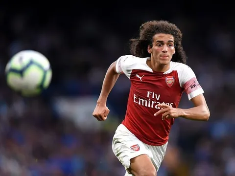 Người cũ Man Utd: "Cậu ấy chỉ tới từ một đội bóng ở giải hạng hai"