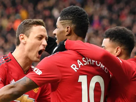 "So với Manchester United, Liverpool thực sự là đang..."