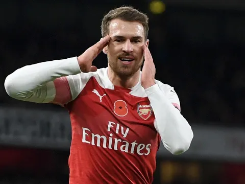 Vừa chốt được Ramsey, Juventus lập tức trở mặt chỉ trích Arsenal