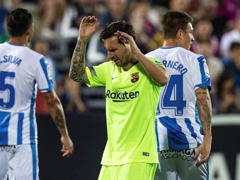Chấn động ở Barca: Cứ tưởng không thể đụng tới, Messi bị HLV Valverde 'vuốt mặt'