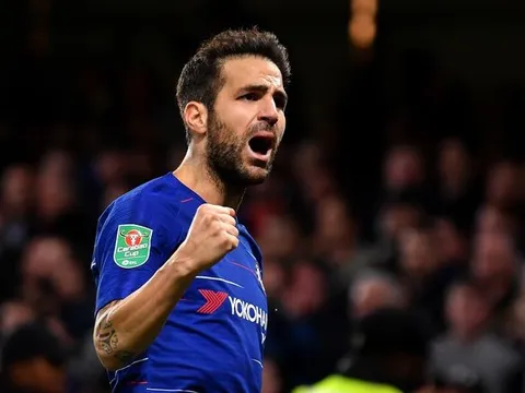 "Jorginho hoặc Fabregas. Tôi không muốn thấy Kante ở vị trí đó"