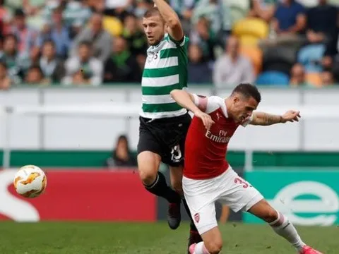 Emery xác định tương lai của "hậu vệ trái" Granit Xhaka