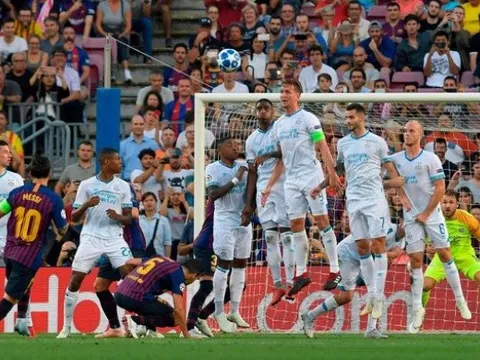 Messi nhận định như thần trước khi lập siêu phẩm vào lưới PSV