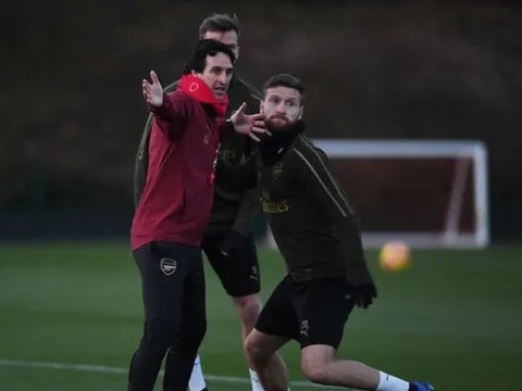 Mustafi tiết lộ 'điều lớn nhất' Emery đã làm tại Arsenal