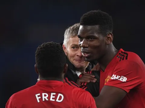 Solskjaer hé lộ 3 phương án dùng Paul Pogba