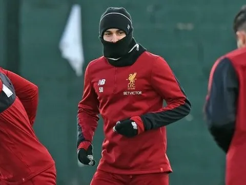 Sốc nặng! Fan Liverpool tuyên bố "thảm hoạ" tốt hơn Salah, Hazard
