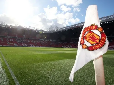 Thi đấu tệ hại, Man Utd vẫn có doanh thu kỷ lục trong năm 2018