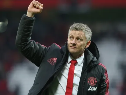 4 lý do M.U đang cân nhắc bổ nhiệm Solskjaer dài hạn: Sir Alex và hơn thế