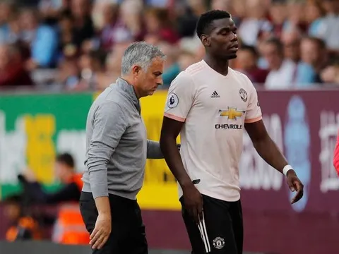 Pogba nói điều khó tin với các đồng đội về Jose Mourinho