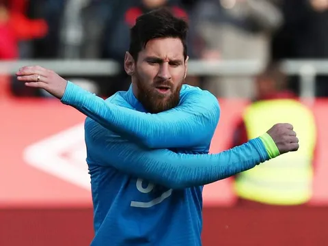 Luis Suarez lên tiếng, tiết lộ Messi không bao giờ làm một điều