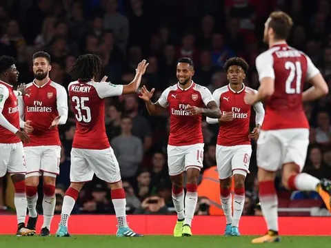 01h45 ngày 25/10, Arsenal vs Norwich City: Bắn chim bằng pháo hạng hai