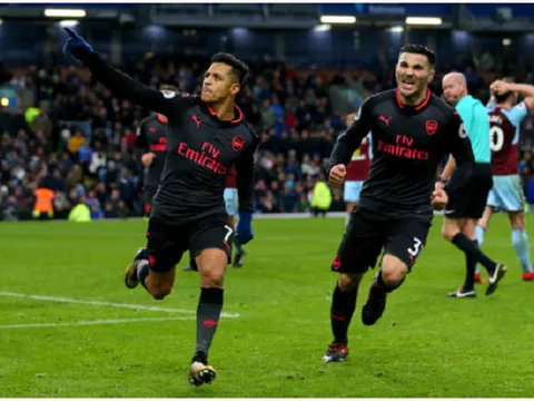 02h45 ngày 30/11, Arsenal vs Huddersfield Town: Khi Emirates trở thành "thánh địa"