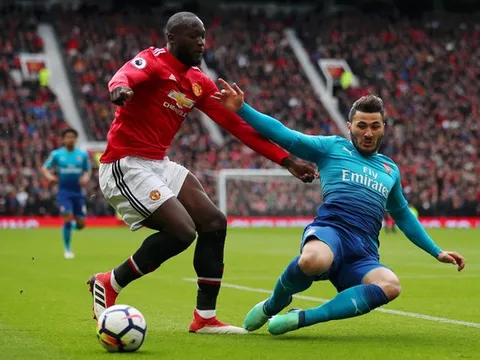 03h00 ngày 06/12, Man United vs Arsenal: Quỷ trước họng Pháo