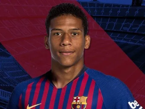 CHÍNH THỨC: Barcelona đón 'số 6' mới từ Pháp