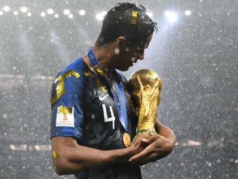 Góc chiến thuật 2018: Real Madrid và tuyển Pháp vô địch nhờ đi ngược xu thế