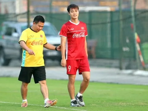 Văn Toàn ở đâu, làm gì trong những ngày ĐT Việt Nam sang Philippines