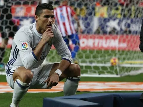 Cristiano Ronaldo làm thay đổi cán cân của trận derby Madrid