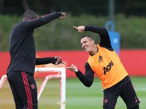 Frank de Boer và 10 HLV có thời gian tại vị ngắn nhất trong lịch sử Premier League