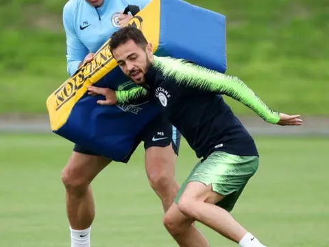 Chính trị đang căng thẳng, Ramos đề nghị Tây Ban Nha nên có bài quốc ca mới