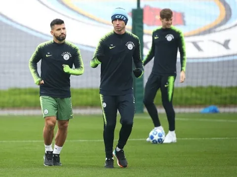 Sanchez ngồi ghế thầy và những khoảnh khắc thú vị ở vòng 3 FA Cup