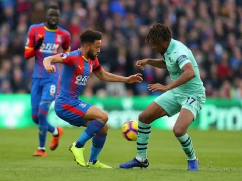 NÓNG: Giám đốc kỹ thuật của Chelsea từ chức