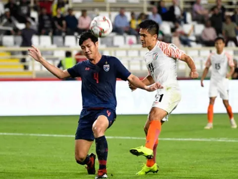 Thầy trò Rajevac bị "làm nhục", báo Thái Lan và CĐV muốn Kiatisak trở lại